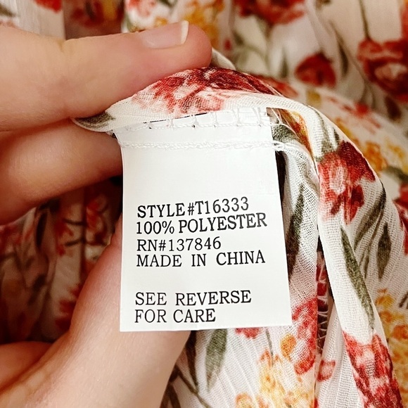 Roommates NWT Semi-Sheer Floral Print Blouse Short Puff Sleeves Size XL - Picture 10 of 11